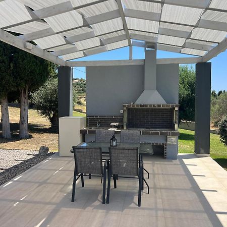 Avithos Blue Villas Svoronata Eksteriør billede