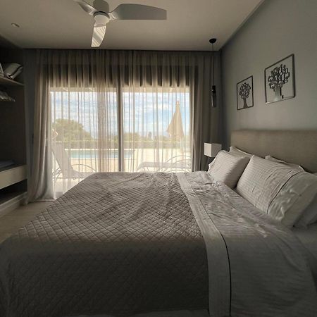 Avithos Blue Villas Svoronata Eksteriør billede