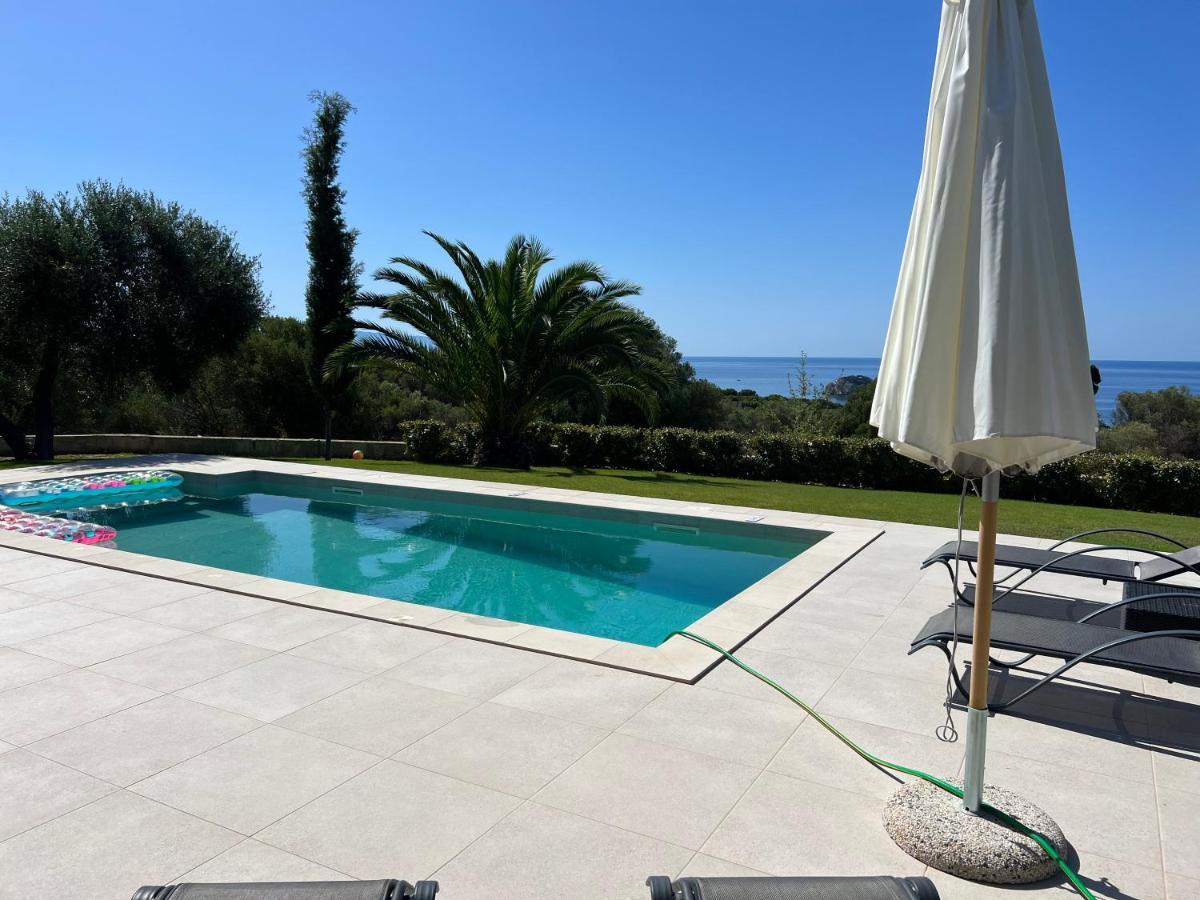 Avithos Blue Villas Svoronata Eksteriør billede