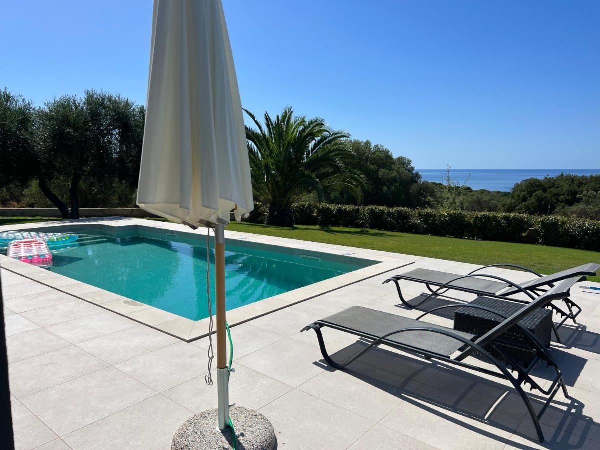 Avithos Blue Villas Svoronata Eksteriør billede